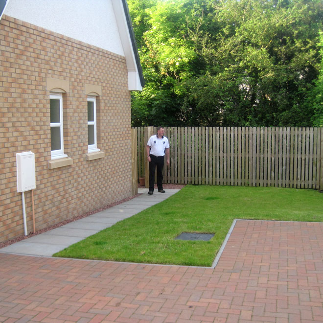 Detached Garage